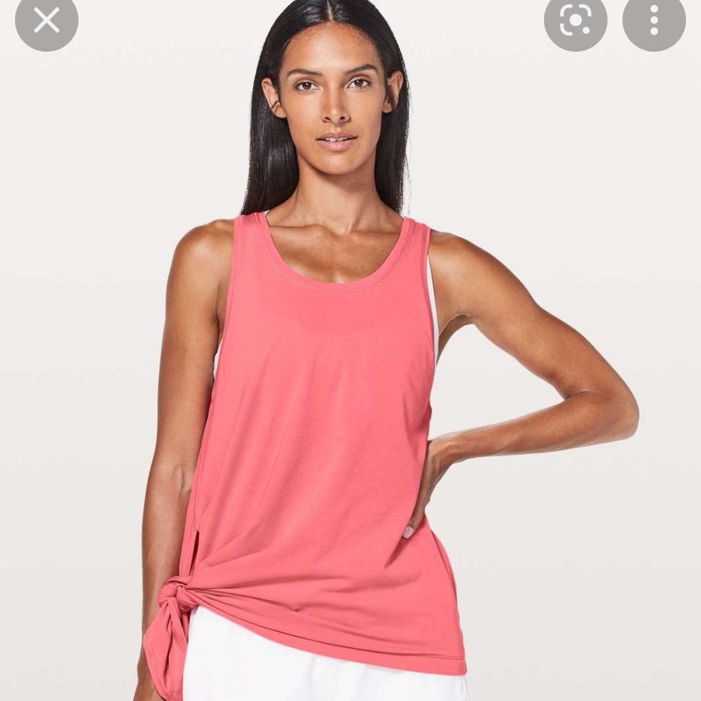 Women's Lululemon Coral Asymetrical Tie Tank size 6